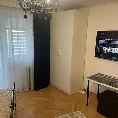 Studio * Bukarest