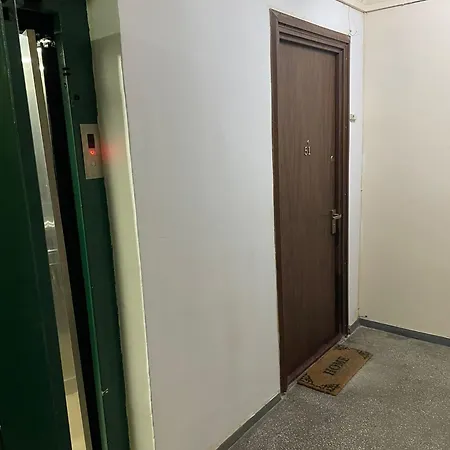 Apartment Emm - 100m Parc Si Metrou Tinererului Bucharest