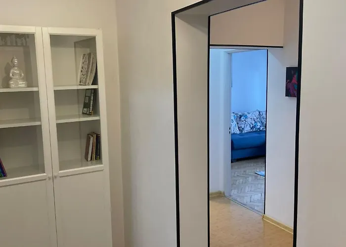 Studio Apartment *